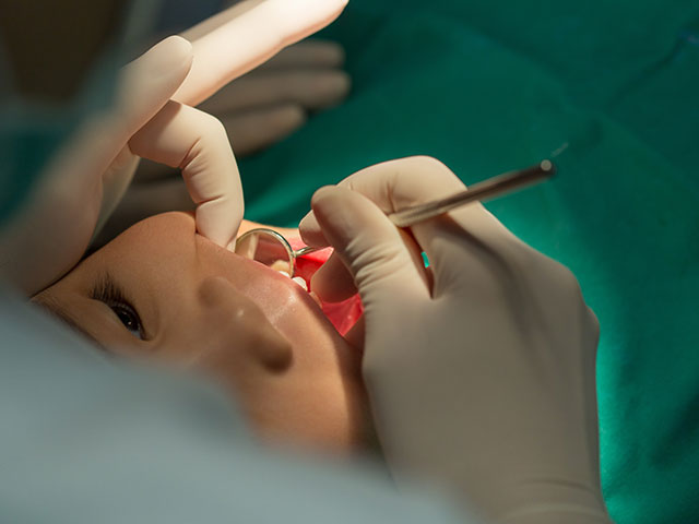 口腔内診査 株式会社ユアプロジェクト 歯科医院のための人財開発コンサルティング